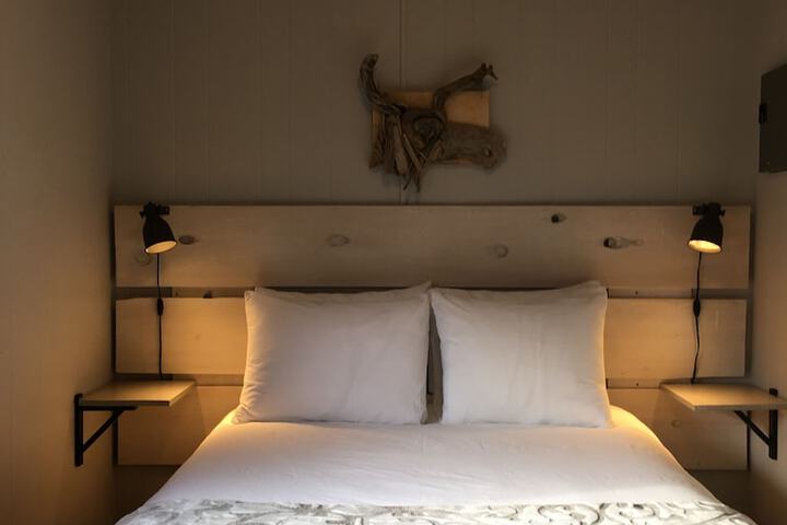 Room 30 of 60