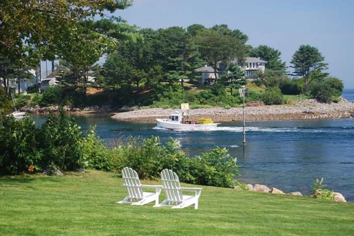 Dockside Guest Quarters & Restaurant