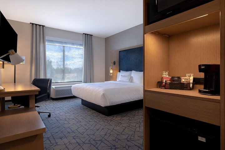 Room 25 of 55