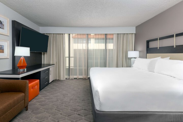 Room 16 of 67