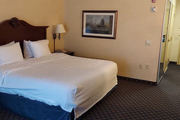 Room 5 of 22