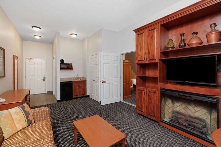 La Quinta Inn & Suites by Wyndham Rifle