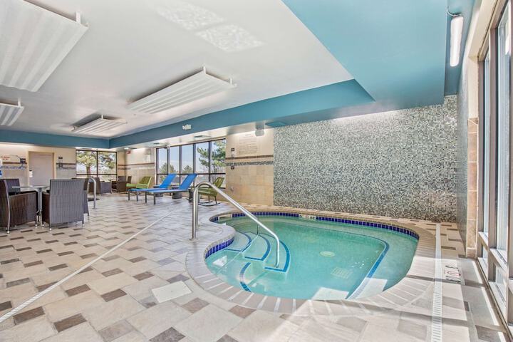 Hampton Inn & Suites Greeley