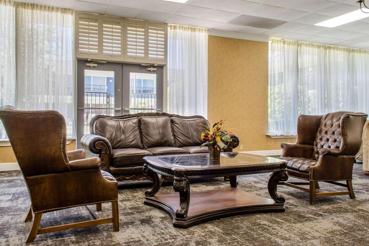 Quality Inn & Suites