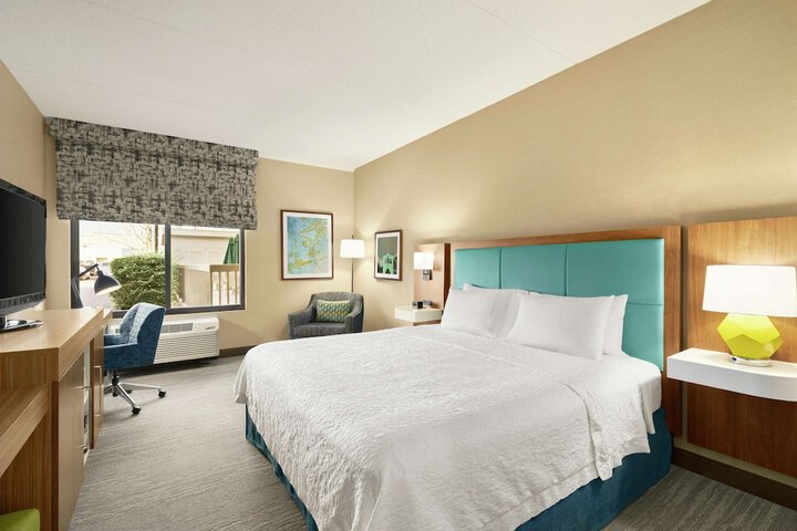 Room 16 of 24