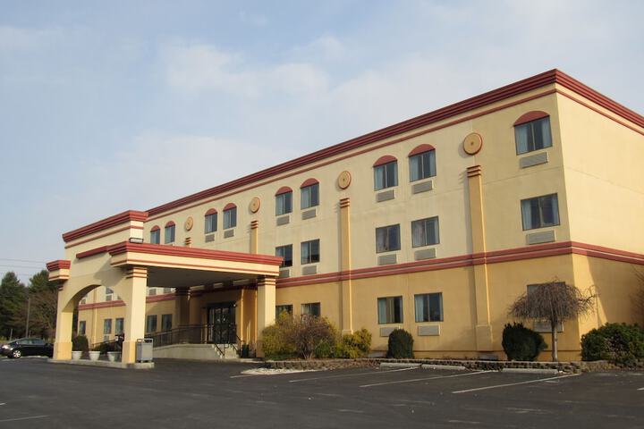 Hotel 5 of 78