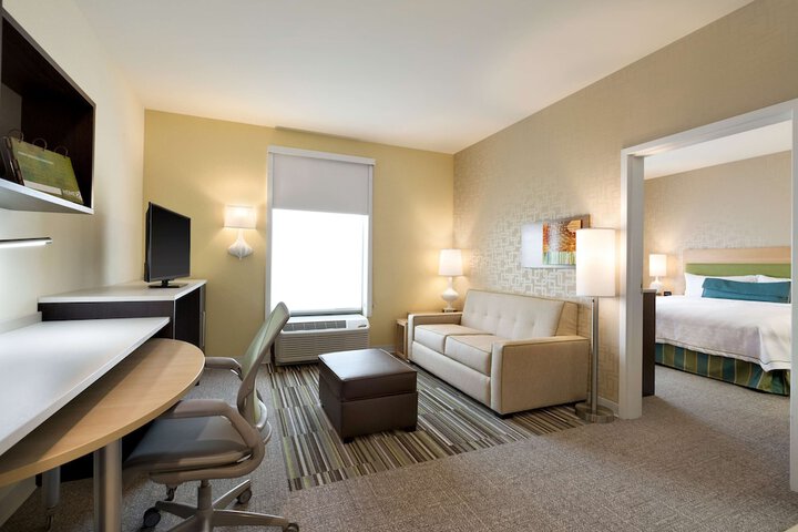 Room 15 of 27