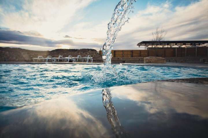 Pool 7 of 38