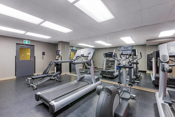 Quality Inn and Suites Oakville-Mississauga
