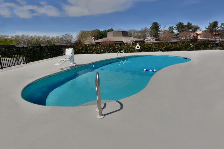 Pool 5 of 41