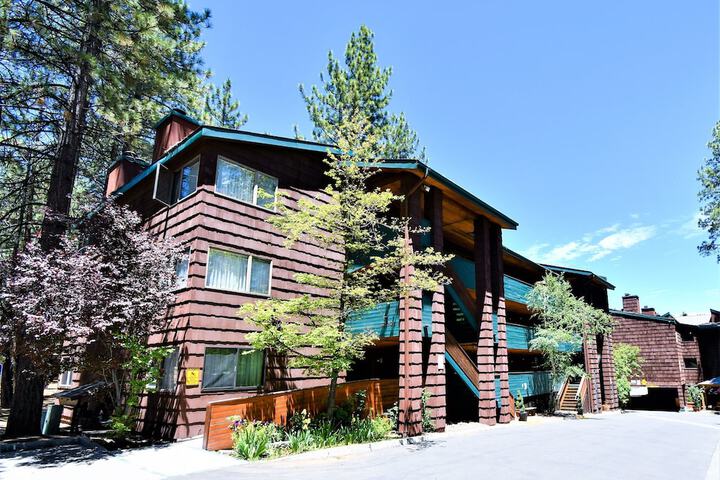 Hotel 4 of 57