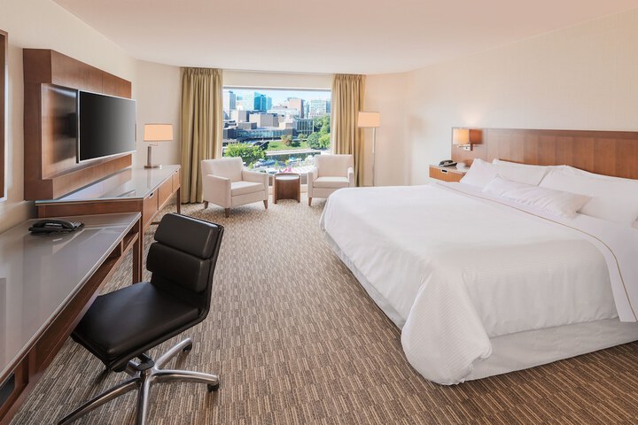 Room 30 of 101
