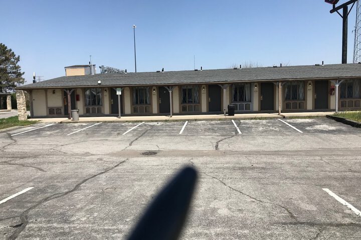 Property Grounds 19 of 19