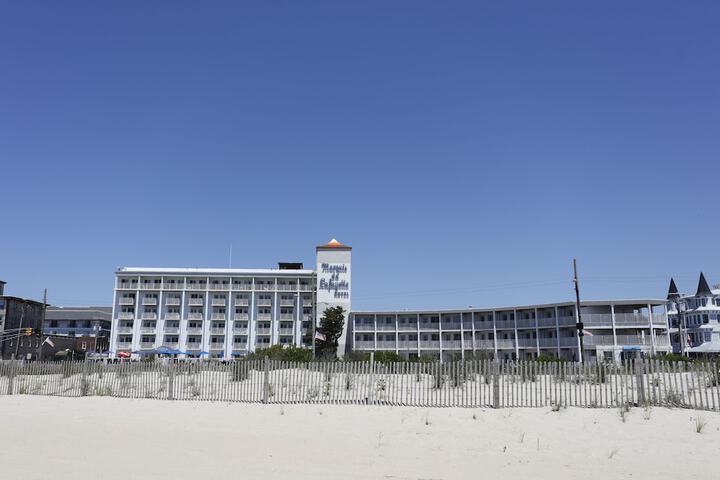 Marquis de Lafayette Hotel