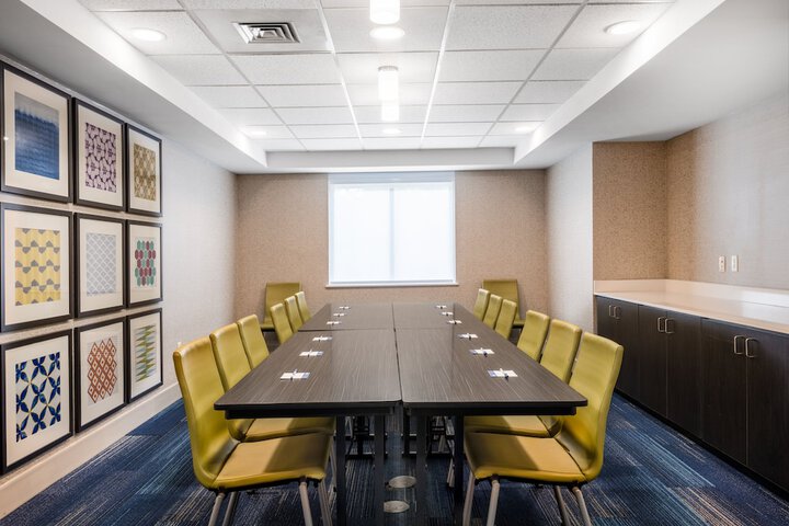 Holiday Inn Express Hotel & Suites BEAUMONT NW by IHG