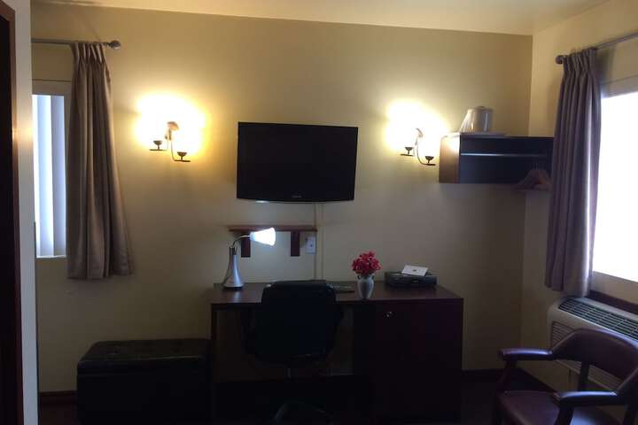Room 11 of 46