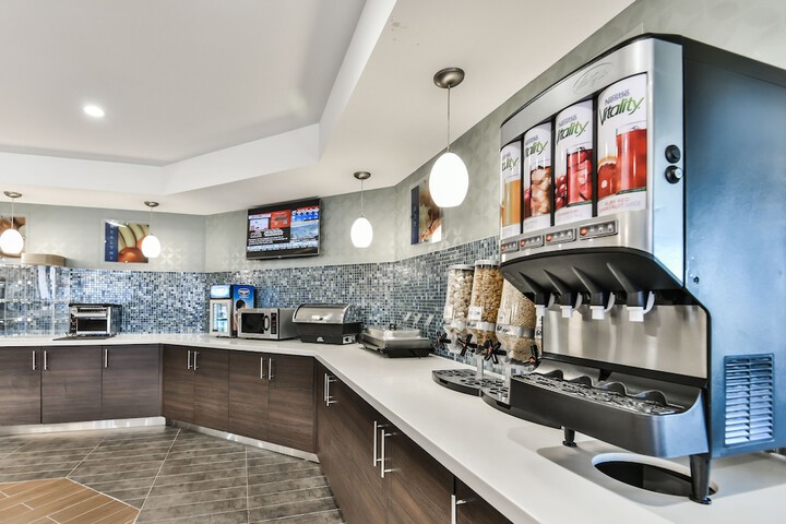 Best Western Plus Cambridge Hotel