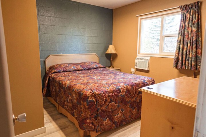 GOLDPAN MOTEL