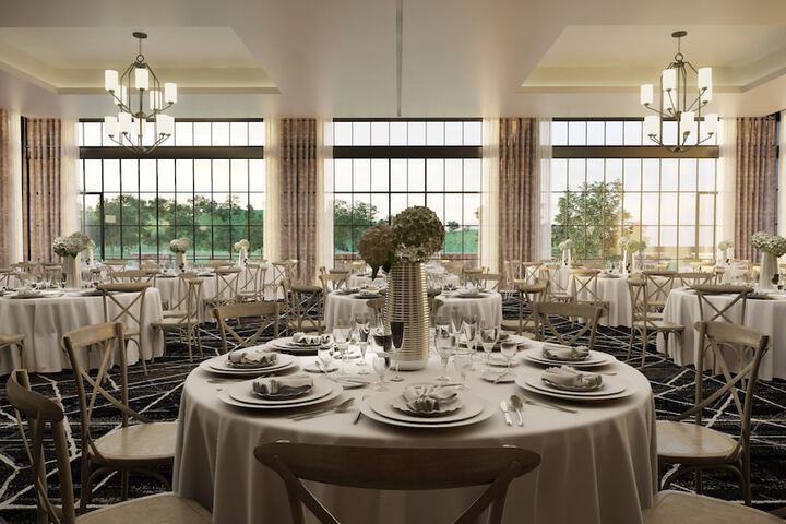 Ballroom/Hall 36 of 57