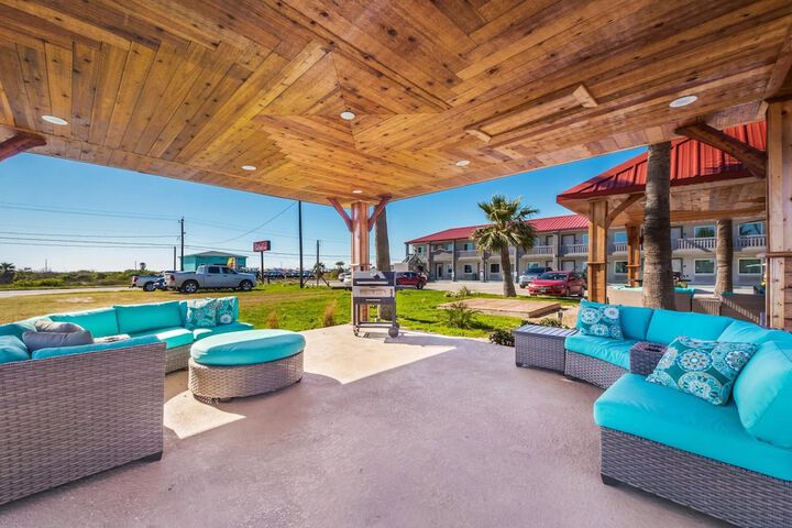 Terrace/Patio 23 of 26
