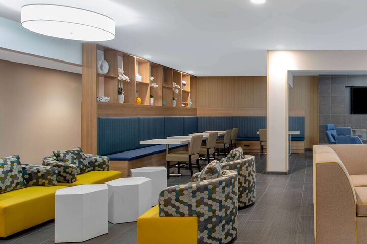Microtel Inn & Suites by Wyndham Amsterdam