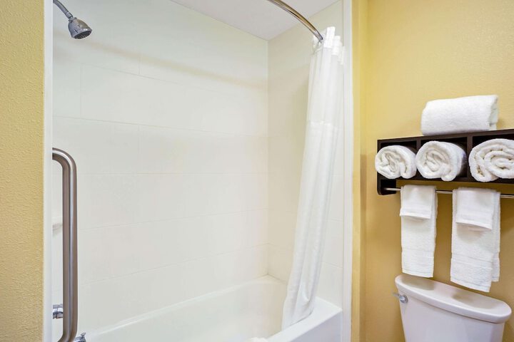 La Quinta Inn & Suites by Wyndham Pecos