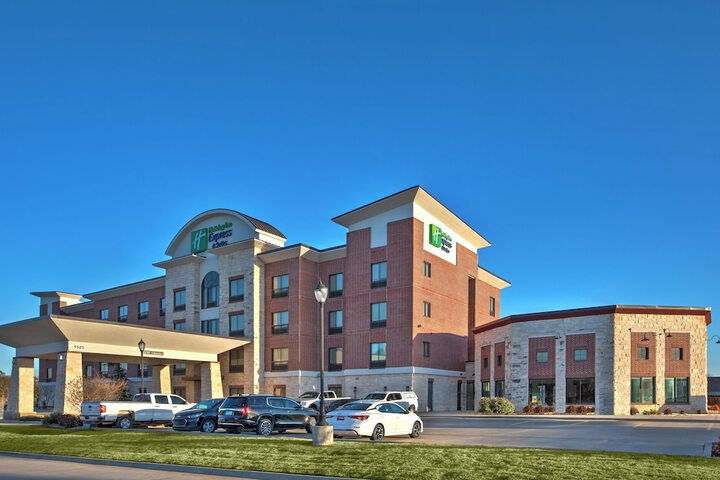 Holiday Inn Express & Suites Duncan by IHG