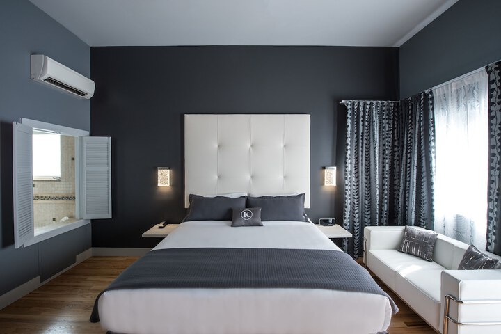 Room 21 of 81