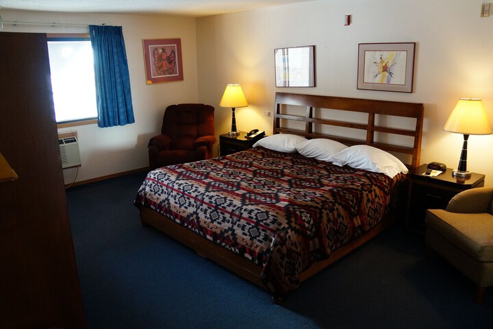 Room 16 of 35