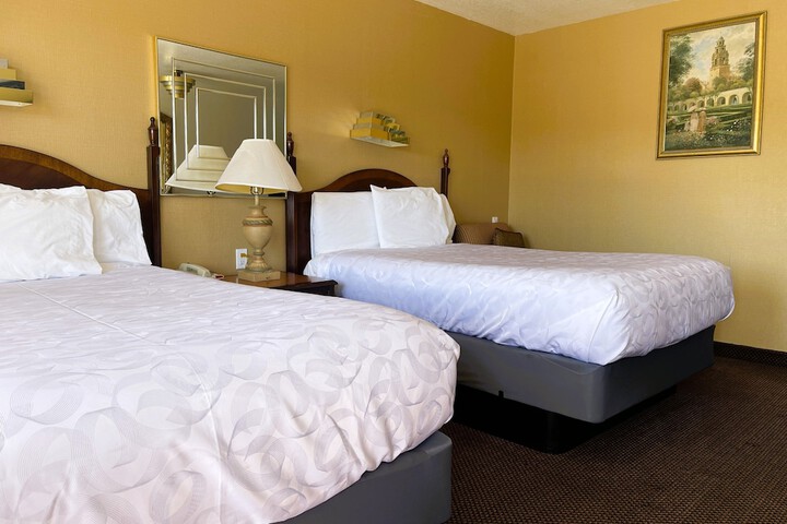 Room 75 of 124