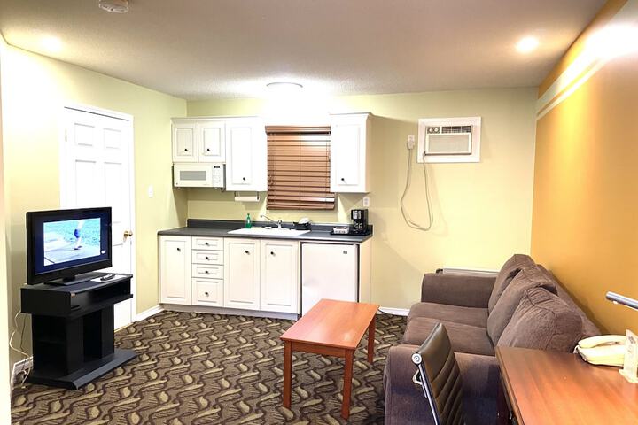 Room 43 of 94