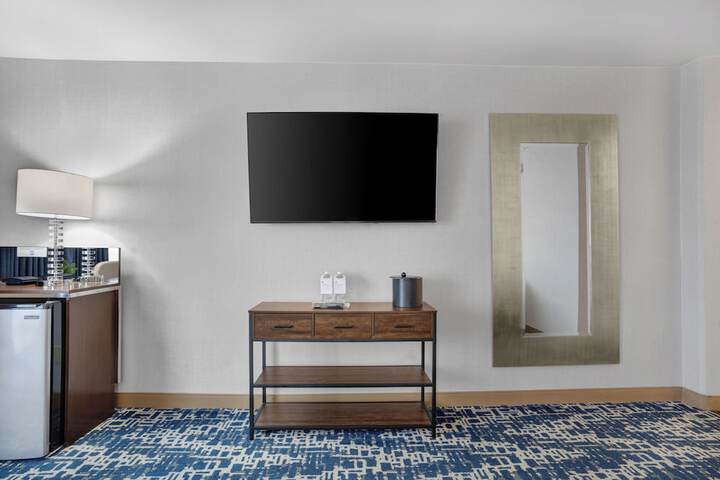 Room 15 of 59
