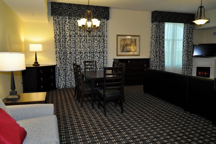 Room 38 of 53