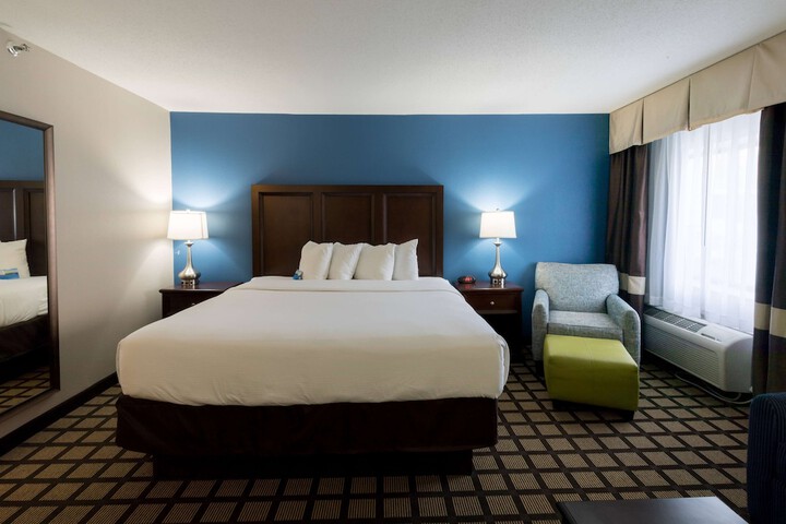 Room 5 of 25