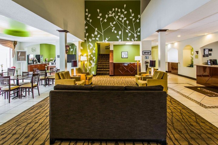 Hotel Interior 8 of 41