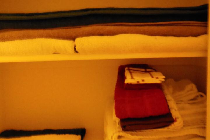 Room 12 of 24