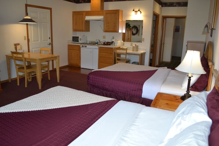 Room 18 of 36