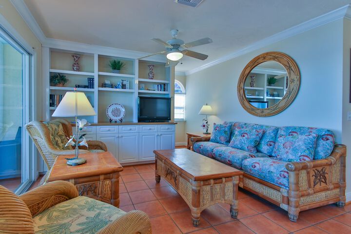 Tortuga Inn Beach Resort