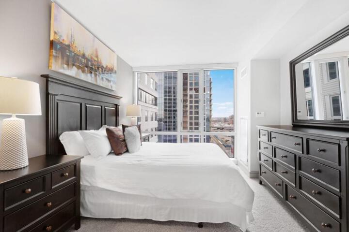 Global Luxury Suites at Boston Seaport