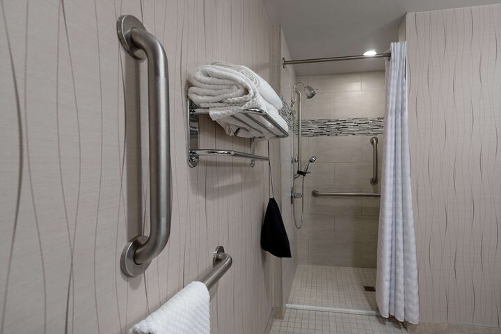 Embassy Suites Saratoga Springs