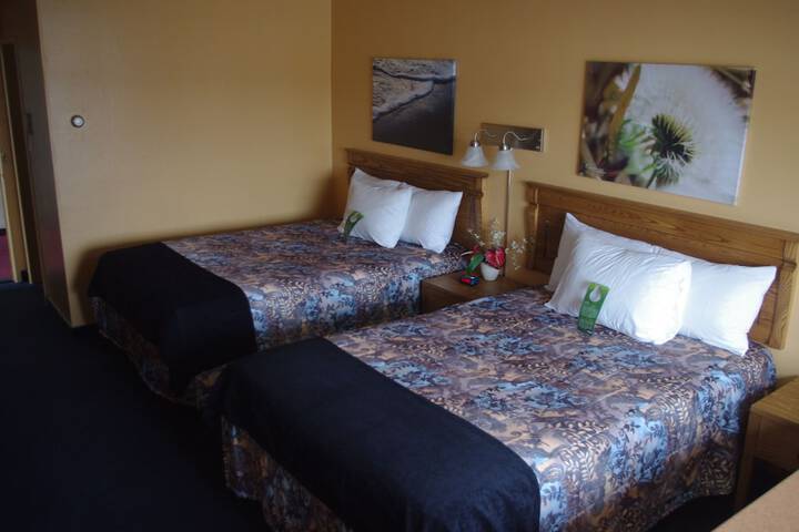 Room 32 of 34
