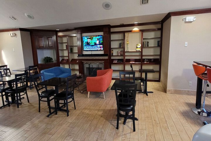 Hotel Interior 4 of 41