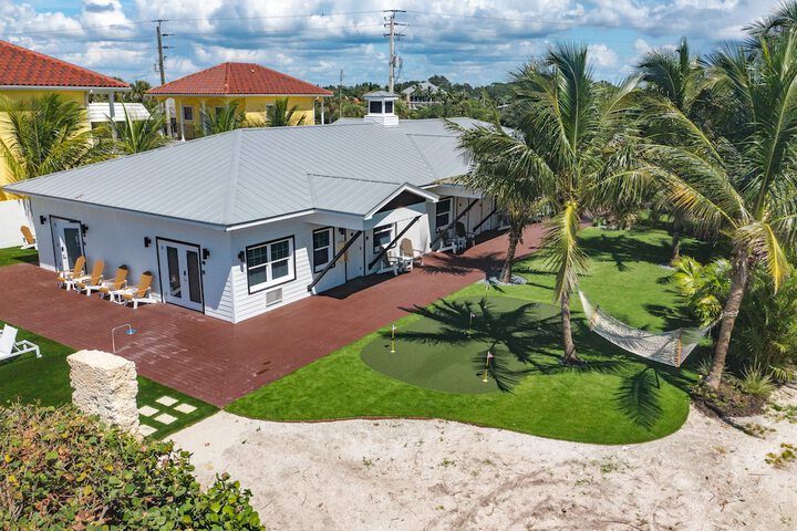 Casey Key Resorts - Beachfront