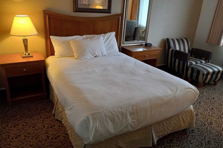 Room 14 of 26