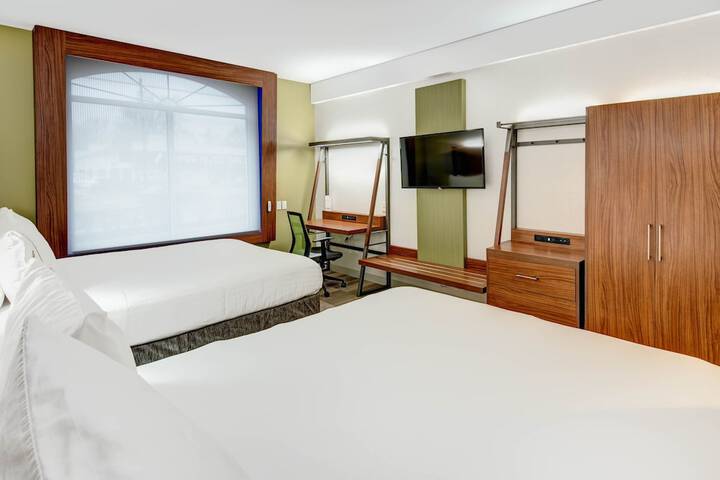Room 40 of 50