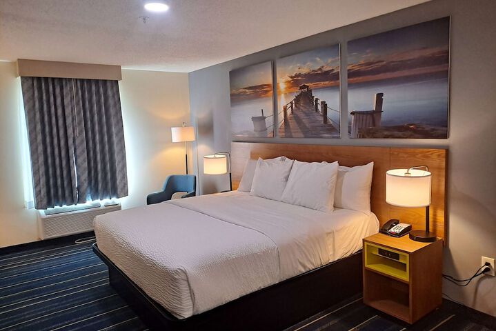 Room 21 of 49