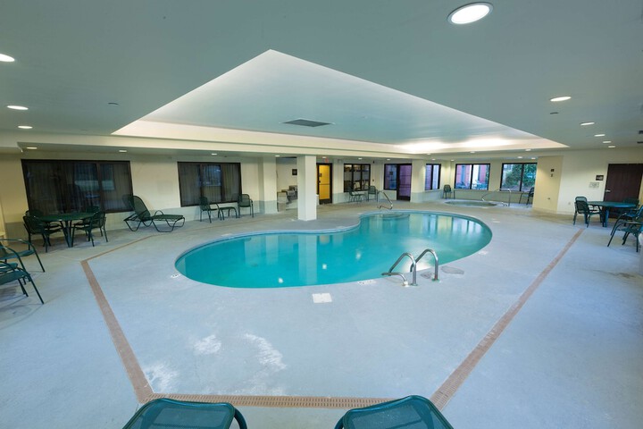 Pool 6 of 33