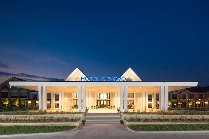 Hotel Renovo Des Moines UrbandaleTapestry Collection Hilton