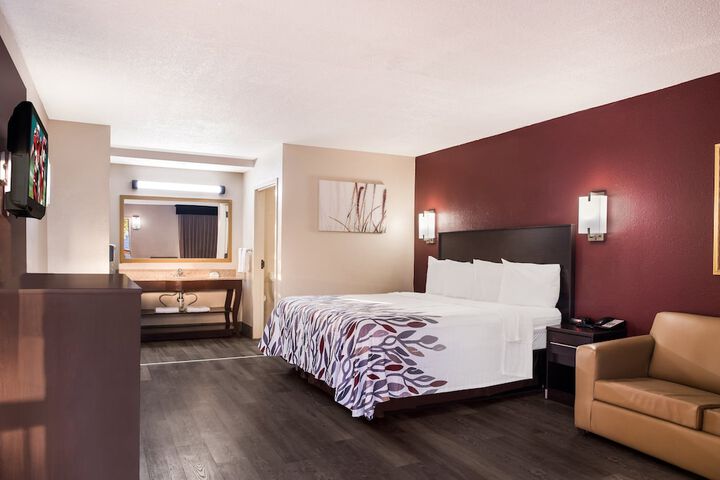 Room 18 of 51