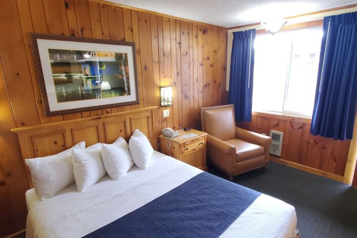 Room 55 of 145